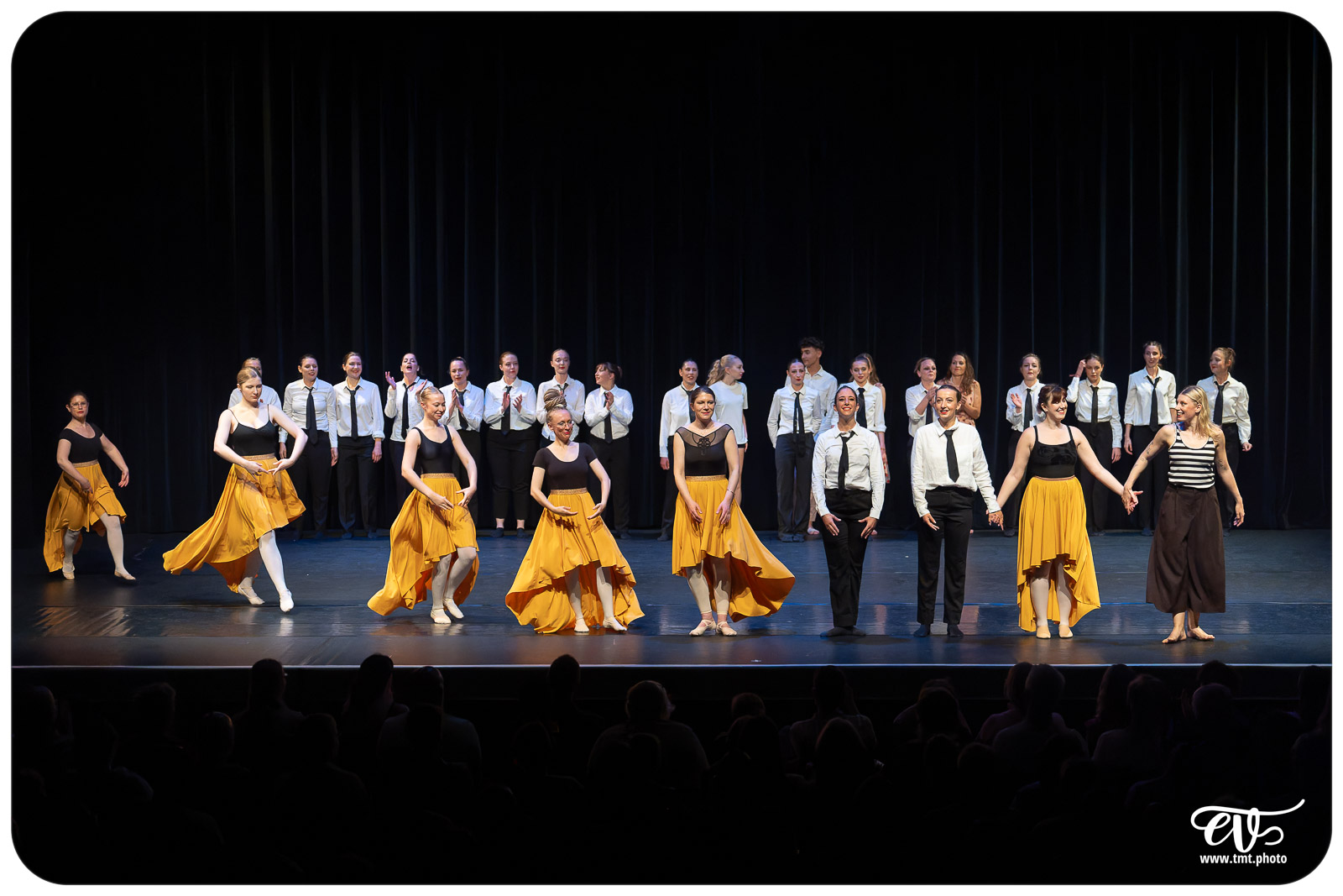 ECOLE DE DANSE CÉCILE ADAMOW